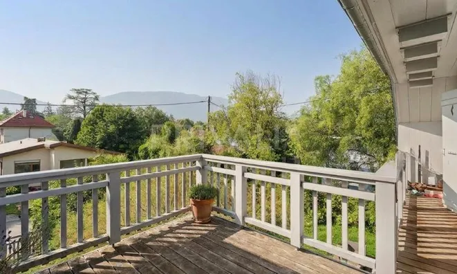 Недвижимость Single house 10 rooms: 4