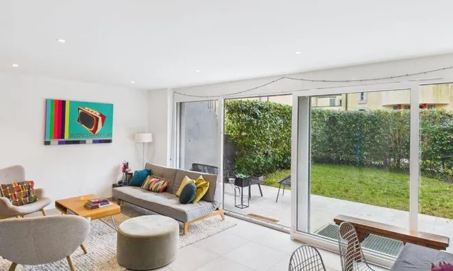 Недвижимость Bifamiliar house: 1