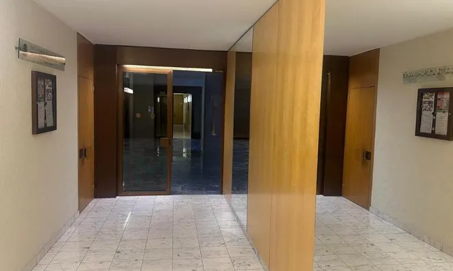 Недвижимость Apartment 3 rooms: 6