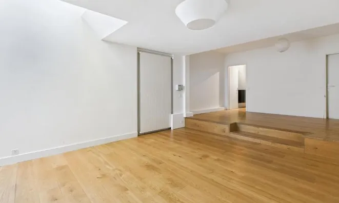 Недвижимость Bifamiliar house: 3