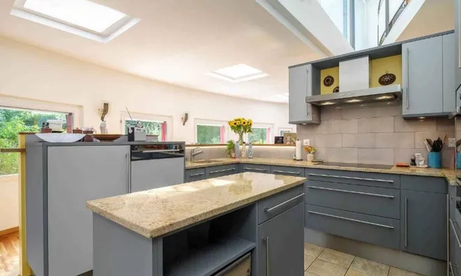 Недвижимость Villa 9 rooms: 5