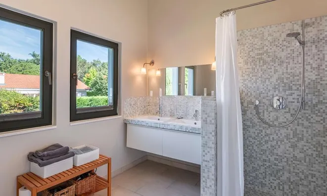 Недвижимость Villa 7 rooms: 15