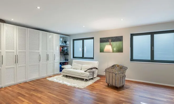 Недвижимость Villa 7 rooms: 19