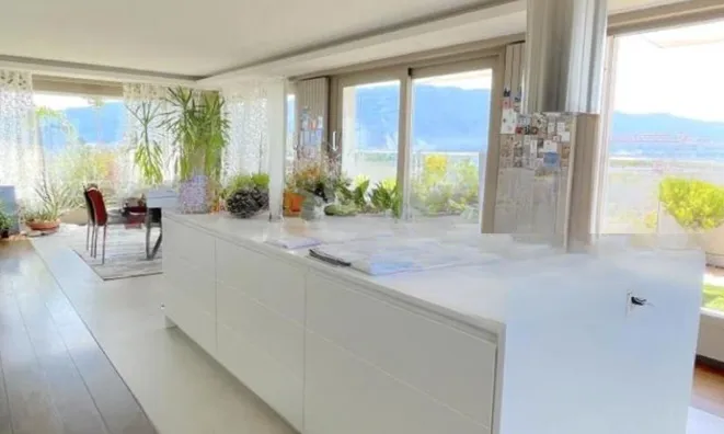 Недвижимость Attic flat 8 rooms: 3