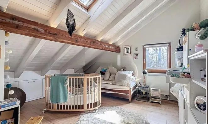 Недвижимость Apartment 4 rooms: 3