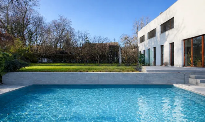 Недвижимость Single house 12 rooms: 1