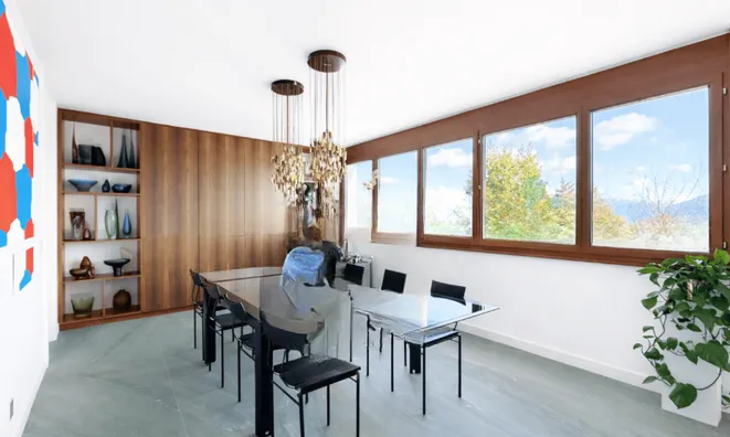 Недвижимость Single house 12 rooms: 6