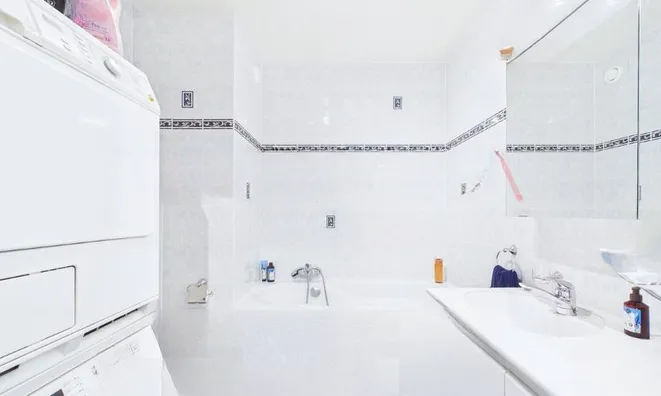 Недвижимость Apartment 6 rooms: 6