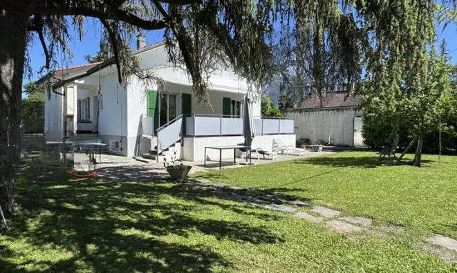 Недвижимость Single house 8 rooms: 1