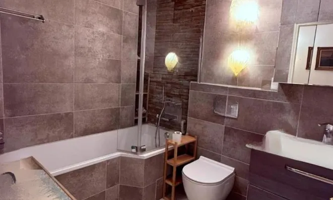 Недвижимость Furnished flat 3 rooms: 6