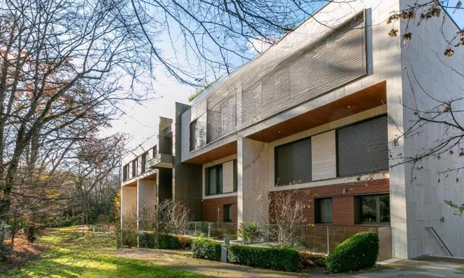 Недвижимость Apartment 9 rooms: 1