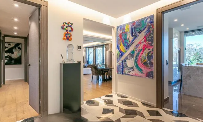 Недвижимость Apartment 9 rooms: 3