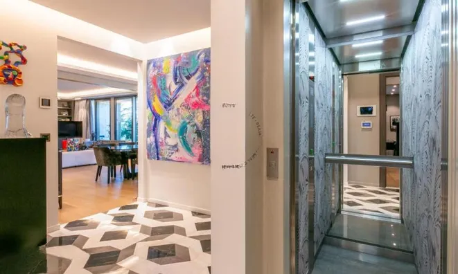 Недвижимость Apartment 9 rooms: 11