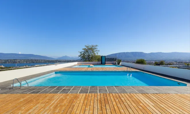 Недвижимость Apartment 4 rooms: 5