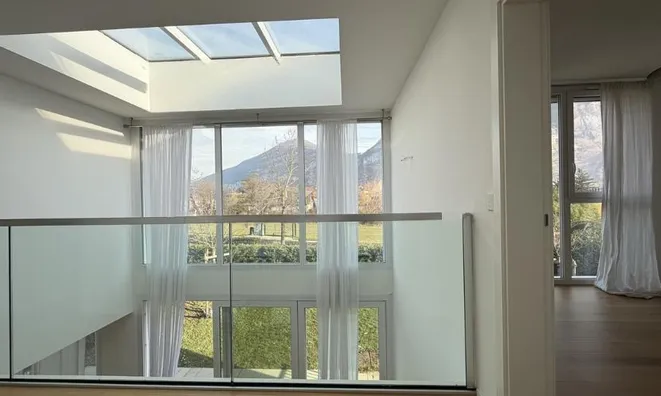 Недвижимость Single house: 7