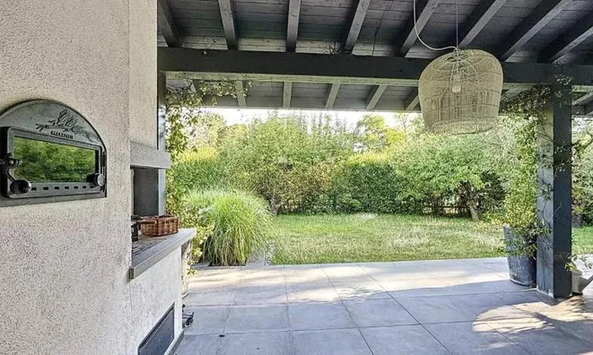 Недвижимость Villa 6 rooms: 7