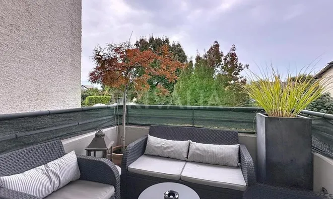 Недвижимость Apartment 9 rooms: 3