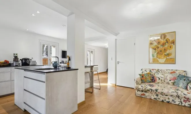 Недвижимость Villa 8 rooms: 2