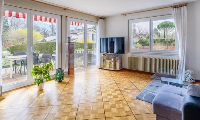 Недвижимость Single house 7 rooms: 2