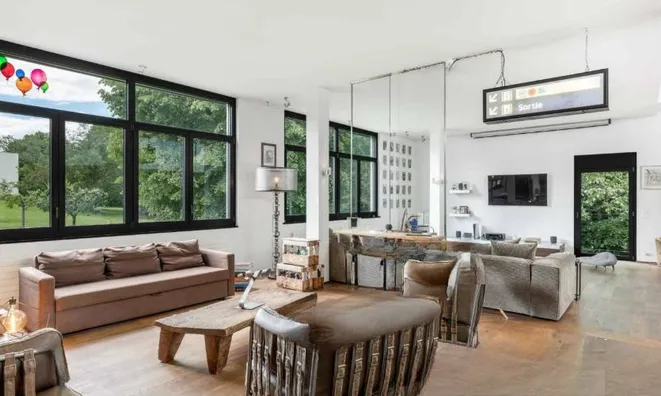 Недвижимость Apartment 6 rooms: 3