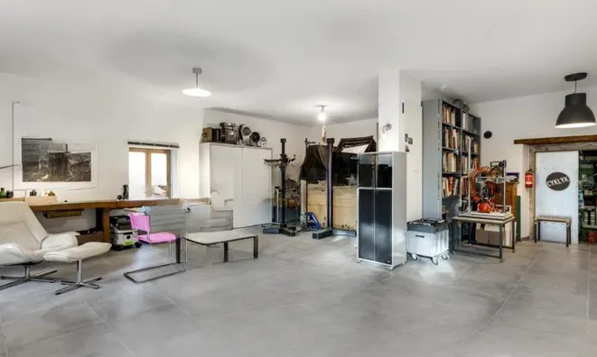 Недвижимость Single house 9 rooms: 10