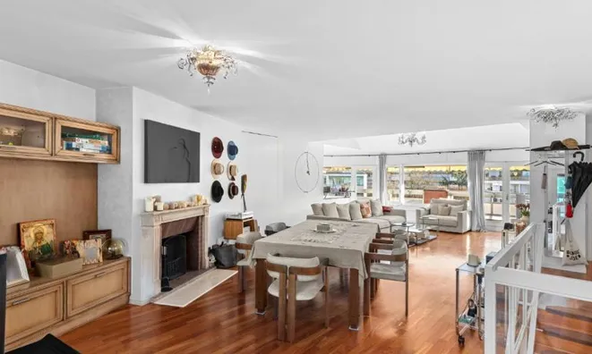 Недвижимость Duplex 5 rooms: 5