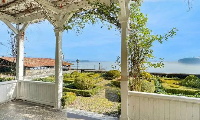 Недвижимость Single house 18 rooms: 7