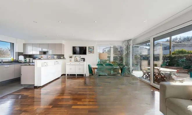 Недвижимость Bifamiliar house 5 rooms: 2