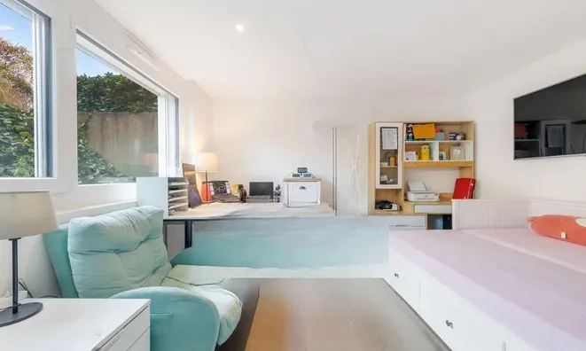 Недвижимость Bifamiliar house 5 rooms: 7