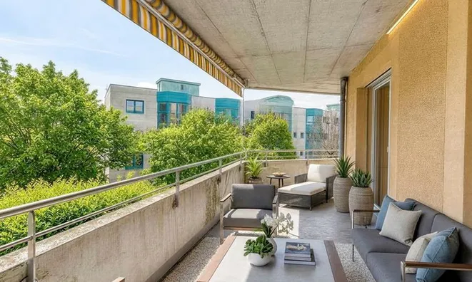 Недвижимость Apartment 5 rooms: 1