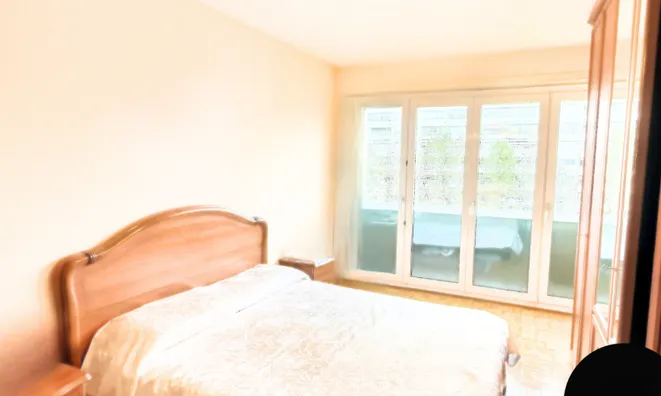 Недвижимость Apartment 4 rooms: 5