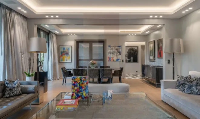 Недвижимость Attic flat 9 rooms: 2