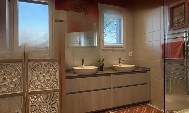 Недвижимость Single house: 11