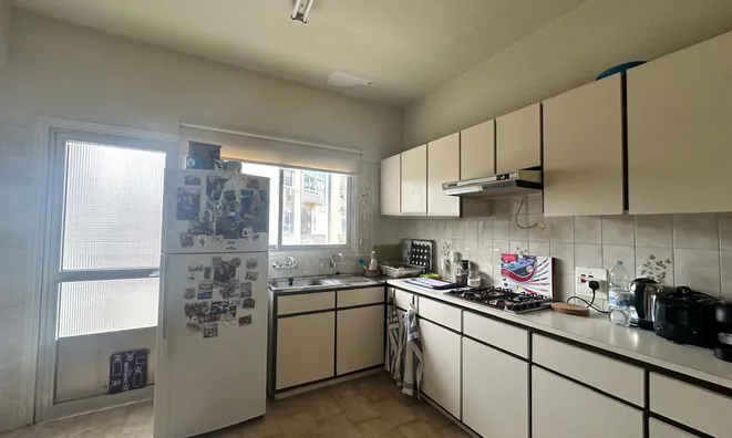 Недвижимость 3 Bedroom Apartment For sale in Neapolis, Limassol: 7