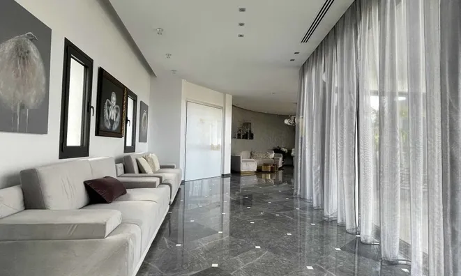 Недвижимость 5 Bedroom Luxury Villa For sale in Potamos Germasogeia, Limassol: 4