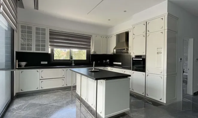 Недвижимость 5 Bedroom Luxury Villa For sale in Potamos Germasogeia, Limassol: 9