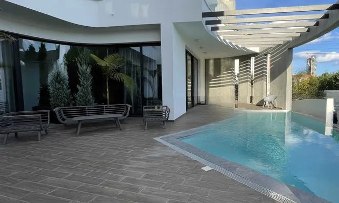 Недвижимость 5 Bedroom Luxury Villa For sale in Potamos Germasogeia, Limassol: 19