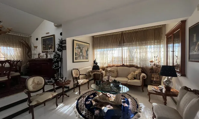 Недвижимость 4 Bedroom House for Sale in Limassol, Agia Fyla: 5