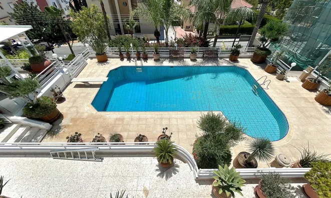 Недвижимость 6 Bedroom Detached house For Sale in Limassol City: 14