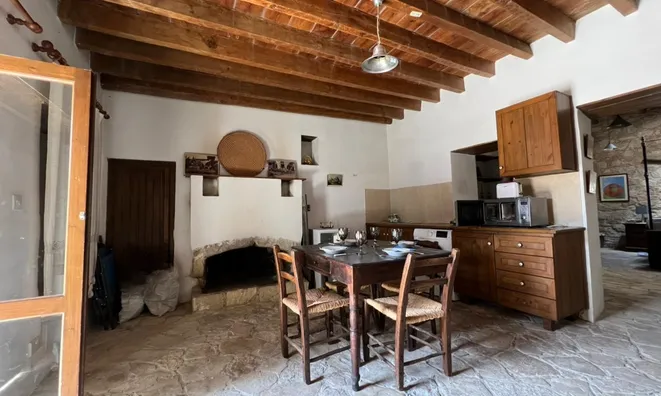 Недвижимость VILLAGE HOUSE FOR SALE IN LIMASSOL, VASA KOILANIOU: 2