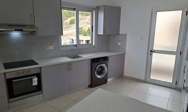 Недвижимость 2 Bedroom Apartment for Sale in Geroskipou, Pafos: 4