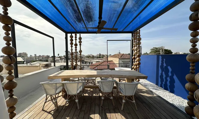 Недвижимость Luxury 3-Bedroom Apartment For Sale with Private Rooftop Terrace in Limassol’s Historic Centre: 13