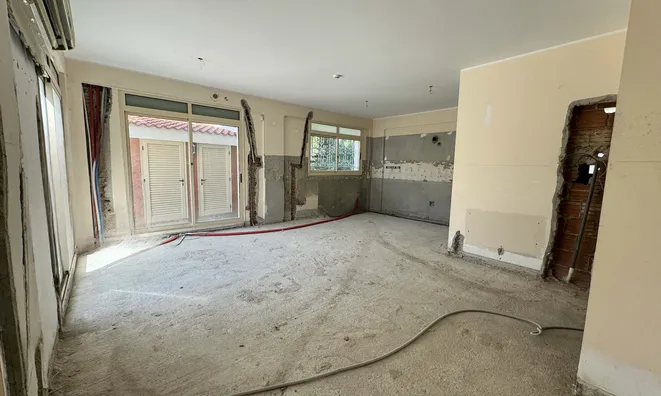 Недвижимость 4 Bedroom Coastal Villa for Sale in Pyrgos, Limassol: 5