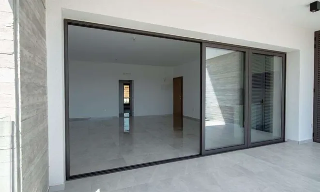 Недвижимость Residential Building in Zakaki, Limassol: 3