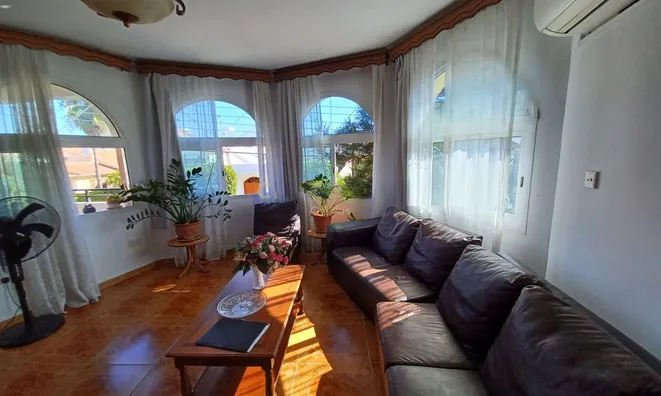 Недвижимость 6 Bedroom Villa For Sale in Germasogeia, Limassol: 10