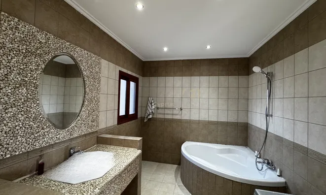 Недвижимость 2 Bedroom Apartment for Sale in Germasogeia, Limassol: 8