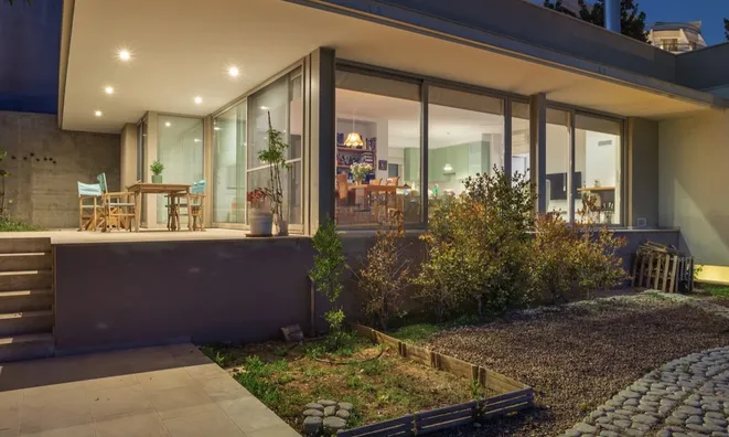 Недвижимость 6 Bedroom Villa For sale in Agia Fyla, Limassol: 1