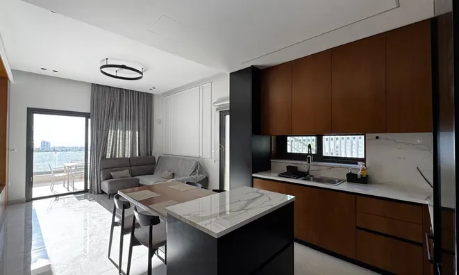 Недвижимость 4 Bedroom Penthouse Apartment For Sale in Germasogeia, Limassol: 1