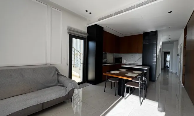 Недвижимость 4 Bedroom Penthouse Apartment For Sale in Germasogeia, Limassol: 2