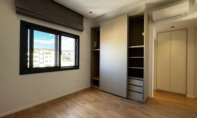 Недвижимость 4 Bedroom Penthouse Apartment For Sale in Germasogeia, Limassol: 21